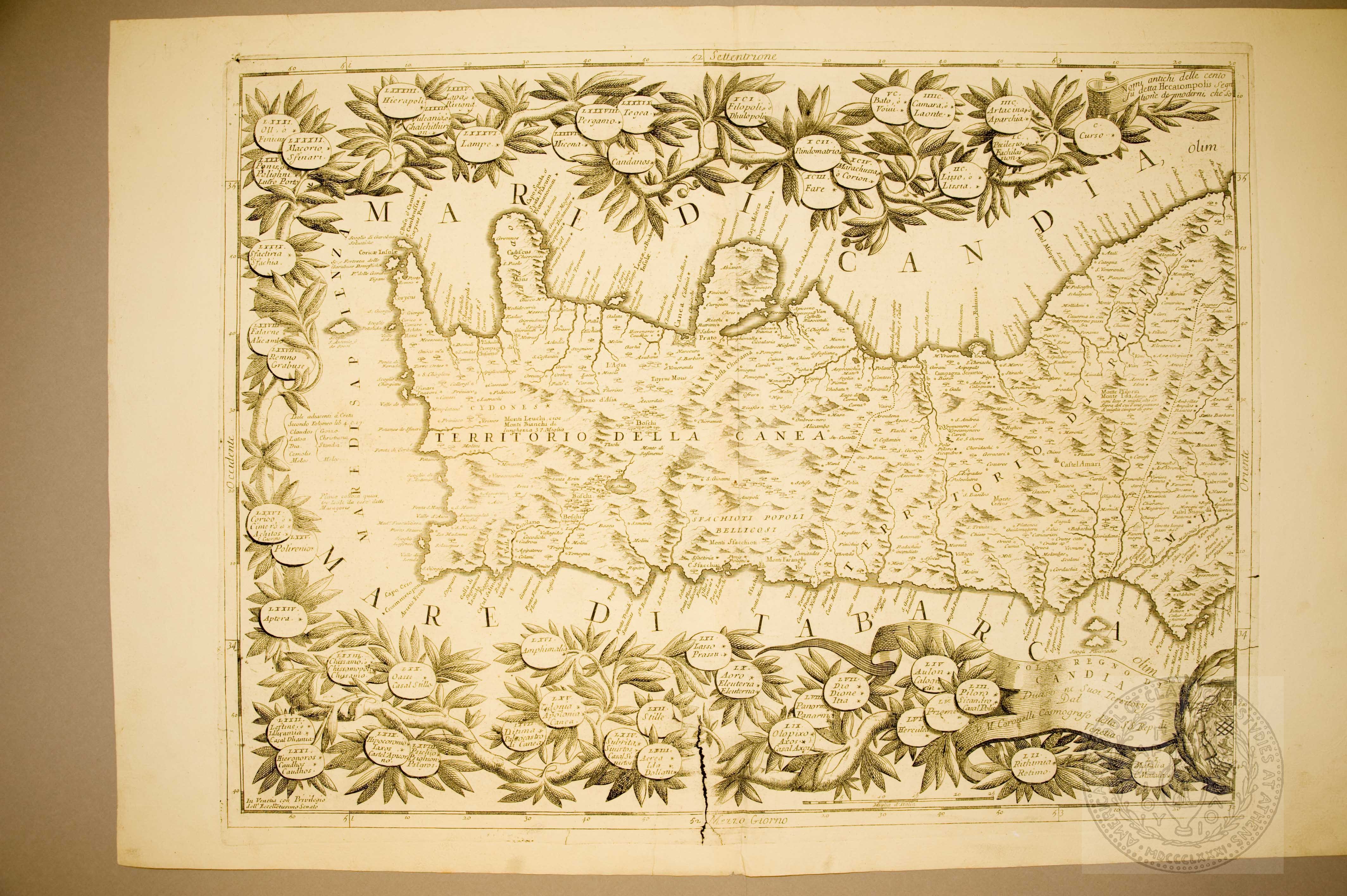 Isola e Regno di Candia diviso ne suoi territorii dal P. M. Coronelli Cosmografo della S.S. Rep. di Venetia